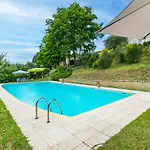 Apartman Tipologia Quadrilocale By Interhome *