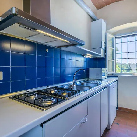 Apartamento Tipologia Quadrilocale By Interhome *